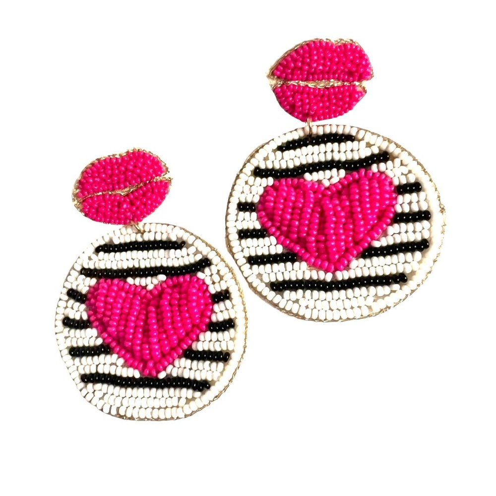 Viola Lips and Hearts Seed Bead Dangle Earrings Pink Black NWT
